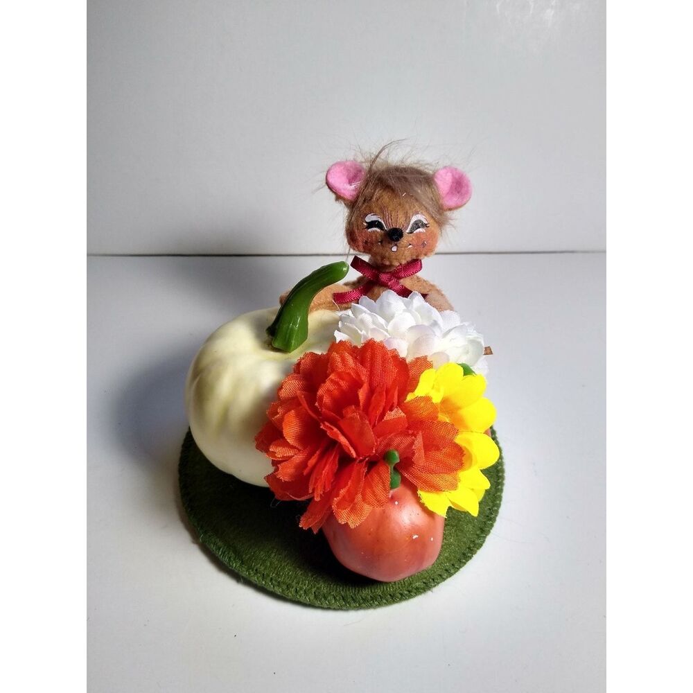 Annalee Mouse Figurine Fall Harvest Seasonal Fabric 3 inch x 4inch Holiday Decor